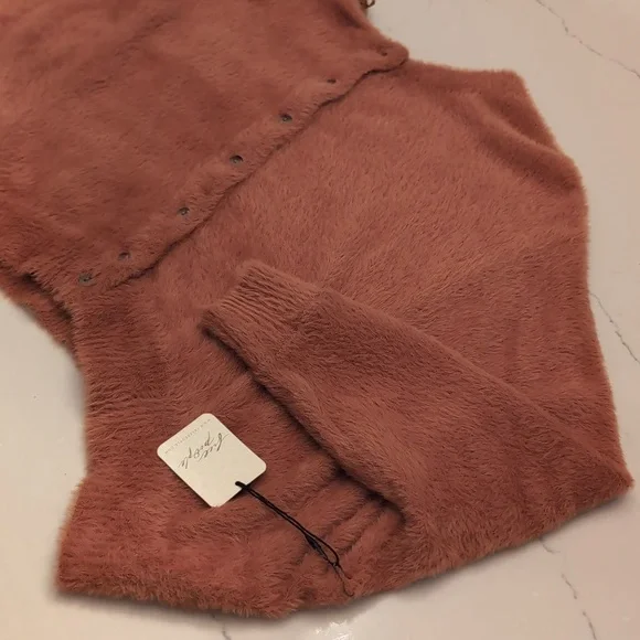 Free People One Wyatt Sweater - Picture 5 of 9